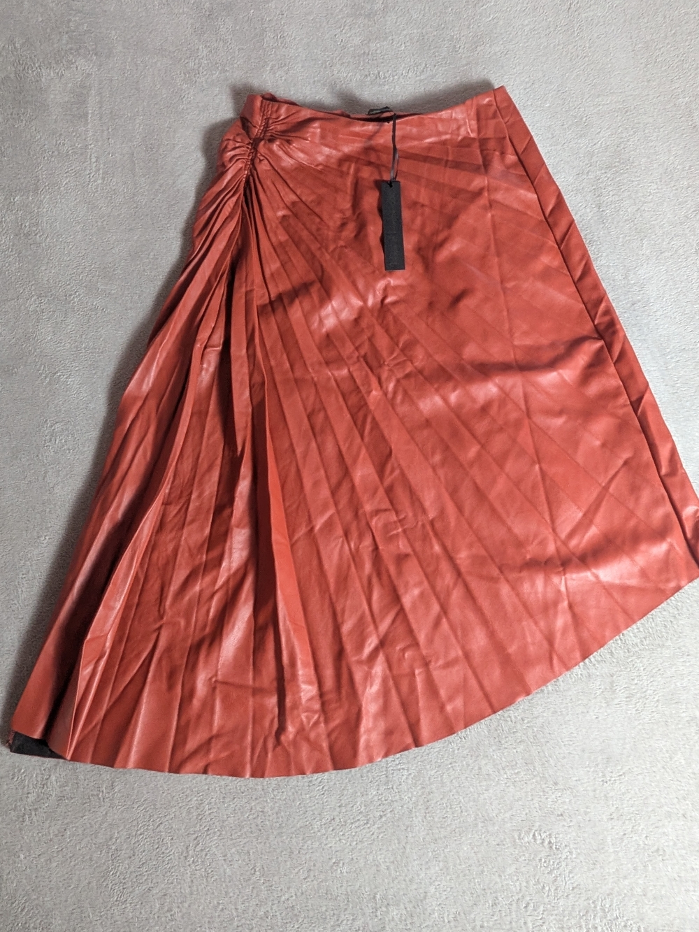 House of Harlow 1960 Rust Pleated Faux-Leather Midi Skirt with Gathered Detail